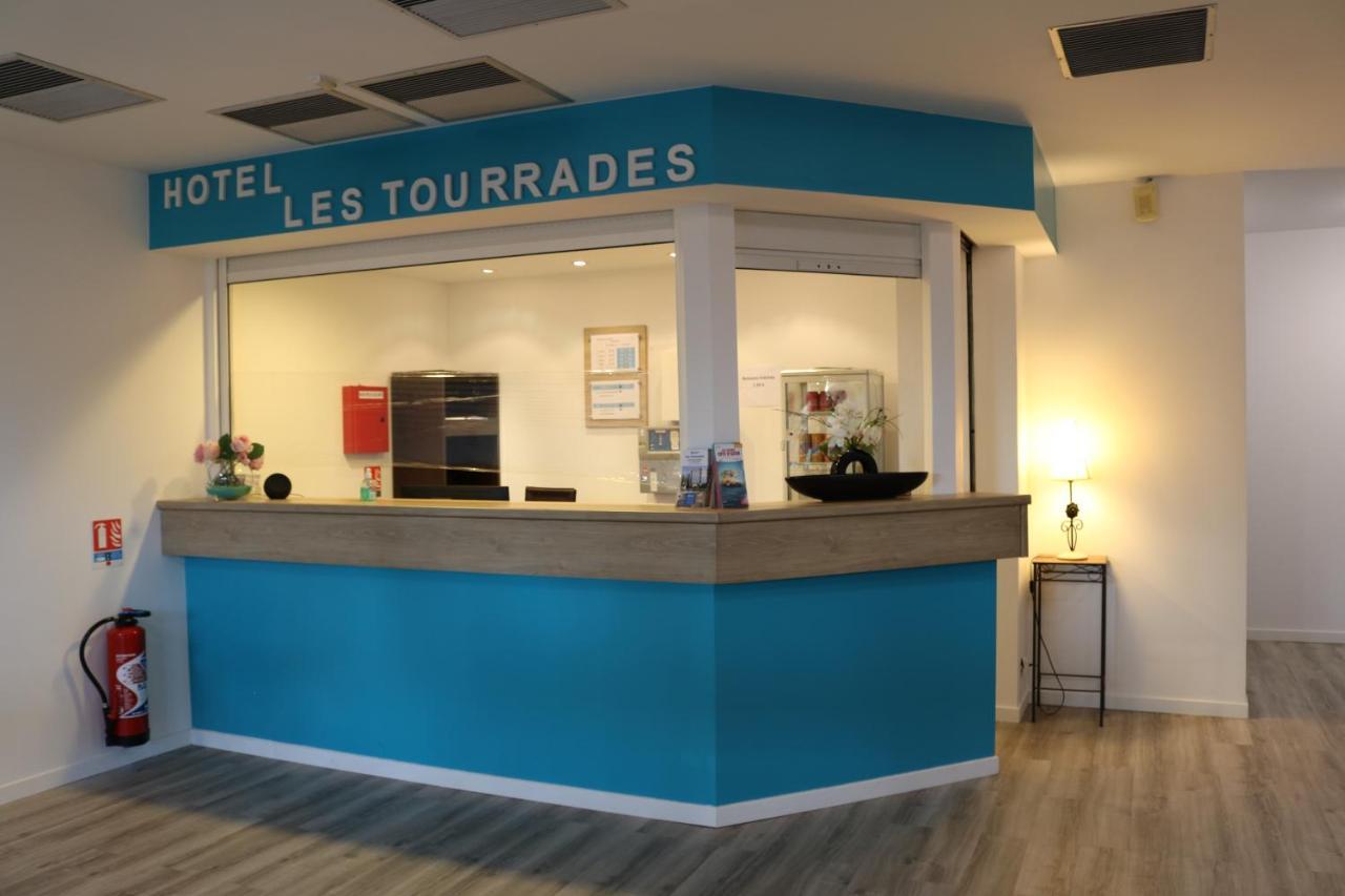 Hotel Les Tourrades Кан Екстериор снимка