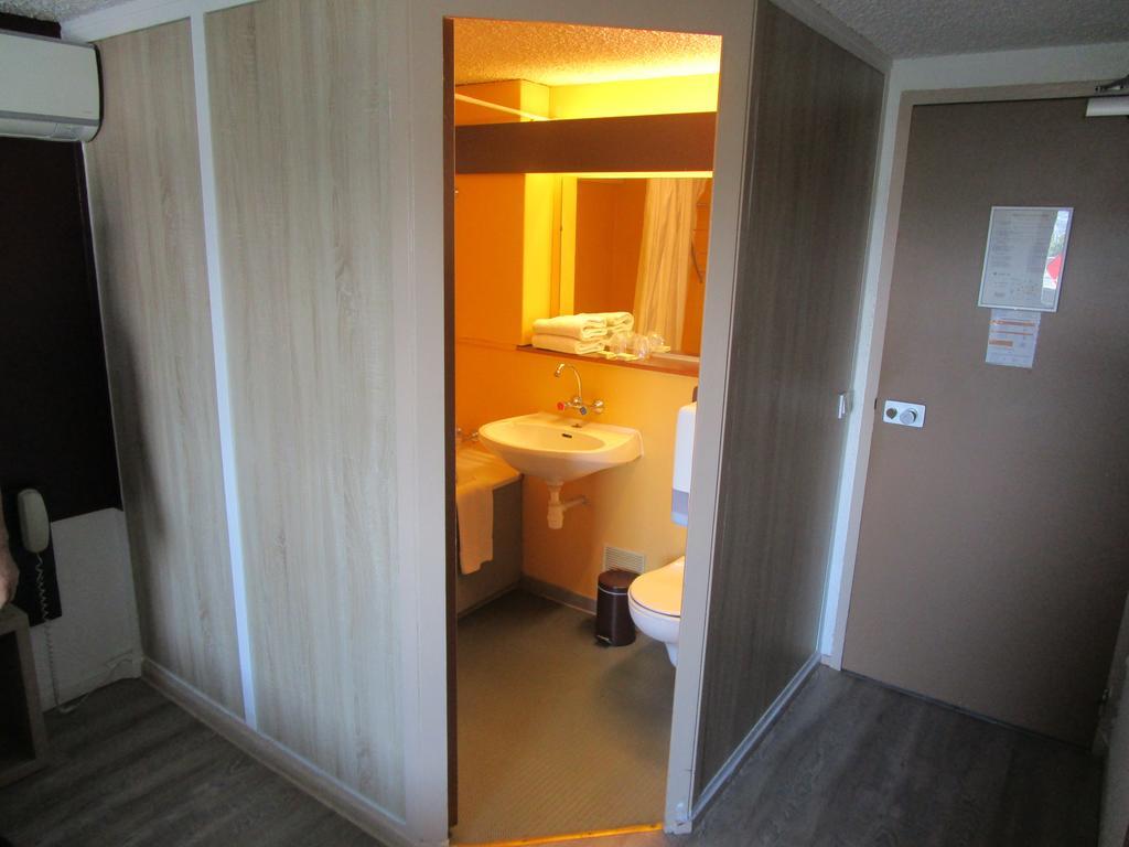 Hotel Les Tourrades Кан Екстериор снимка